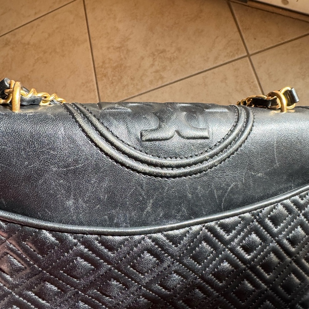 Tory Burch Fleming Purse - Picture 9 of 10